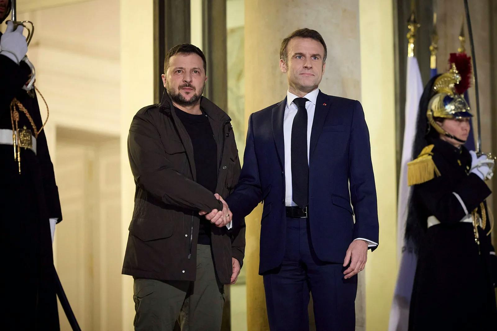 Krieg in der Ukraine: Französischer Alleingang oder Einsatz von NATO-Truppen?