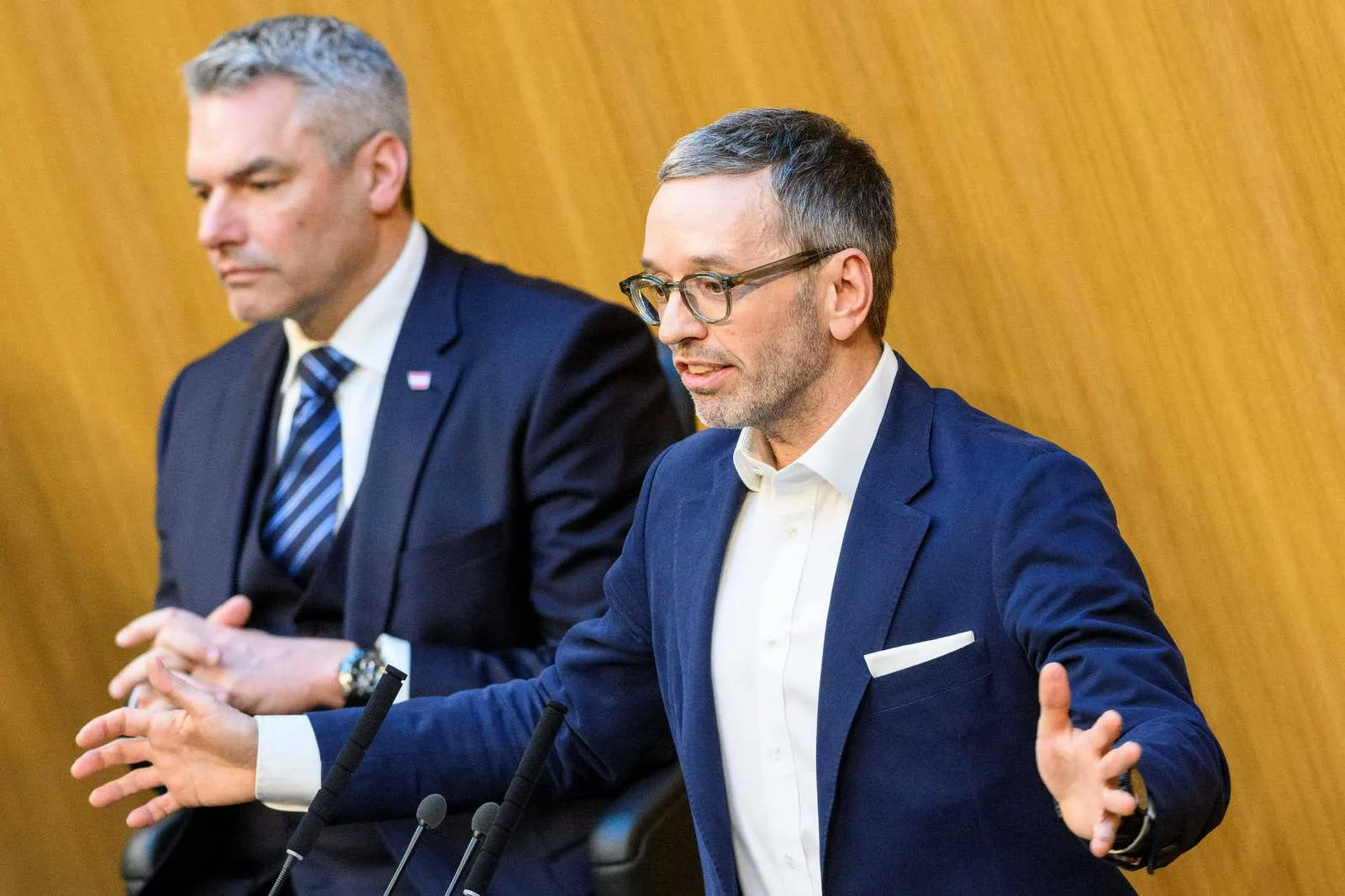 FPÖ-ÖVP-Koalition bei Österreichern am beliebtesten