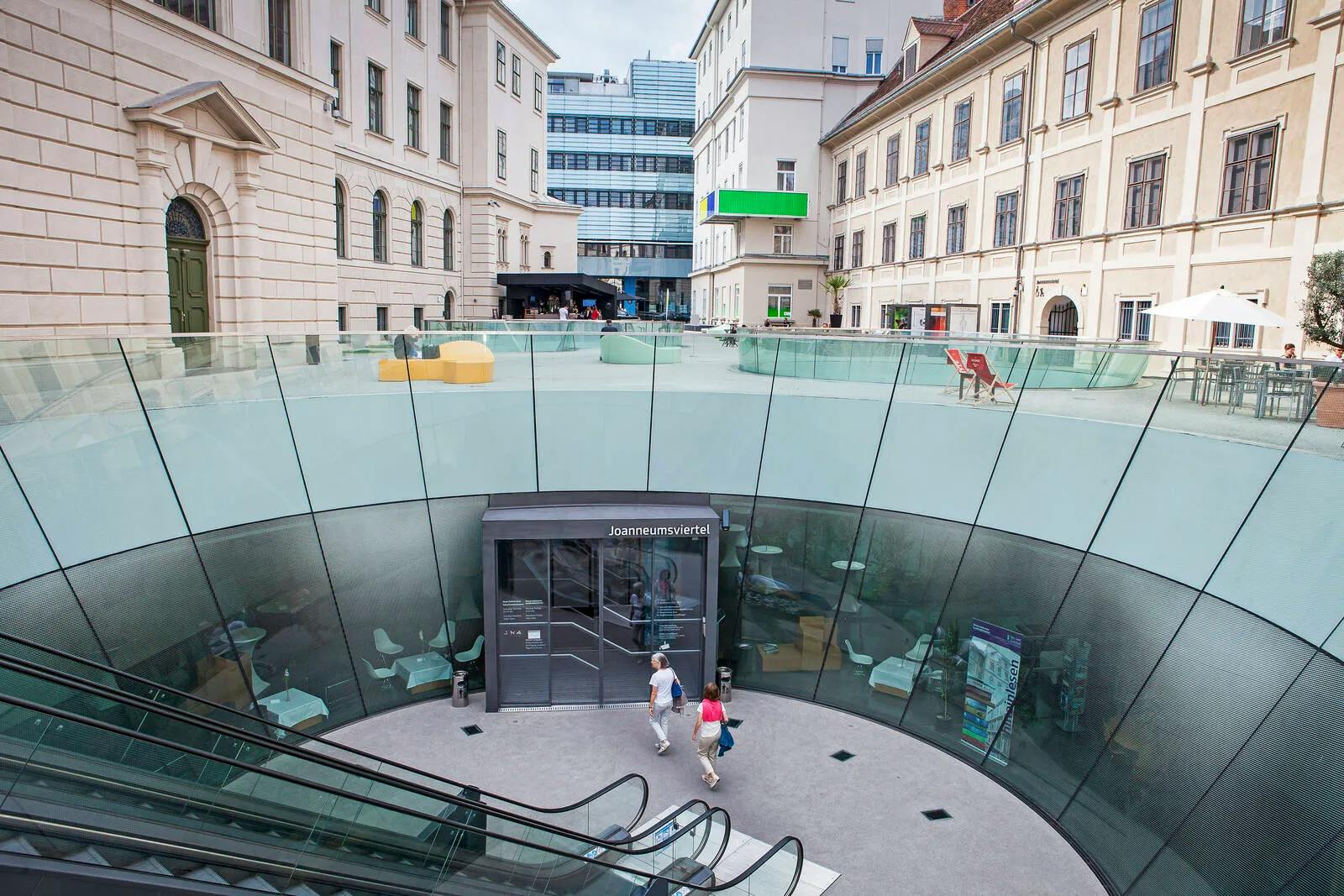 Graz: Steuerfinanzierte Ausstellung im „Bruseum“ sorgt für Empörung