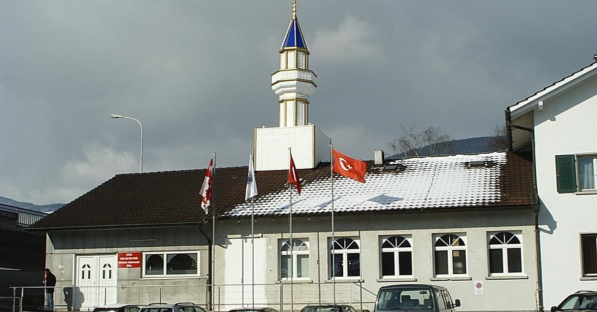 Anschläge auf Moscheen: Angebliches Bekennervideo aufgetaucht