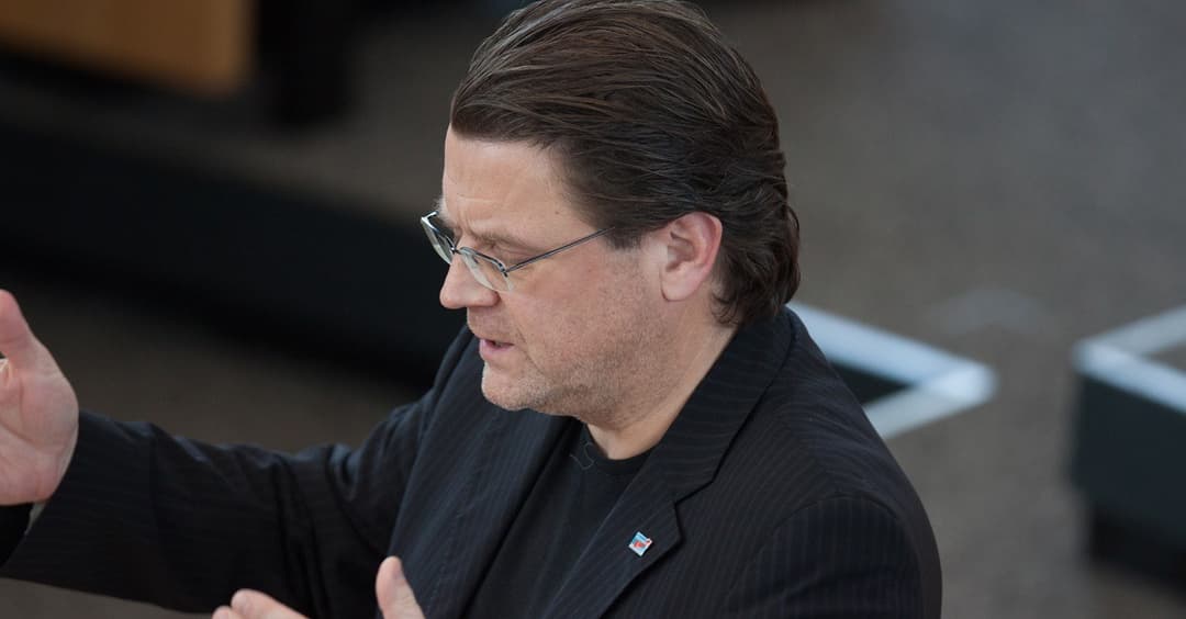 AfD-Antrag im Bundestag: Deutsch als Landessprache verankern