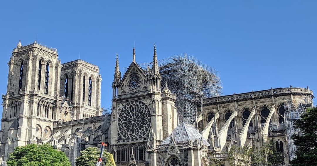 Nach Brand: Wiedereröffnung von Notre-Dame im Jahr 2024