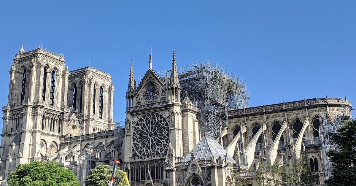 Nach Brand: Wiedereröffnung von Notre-Dame im Jahr 2024