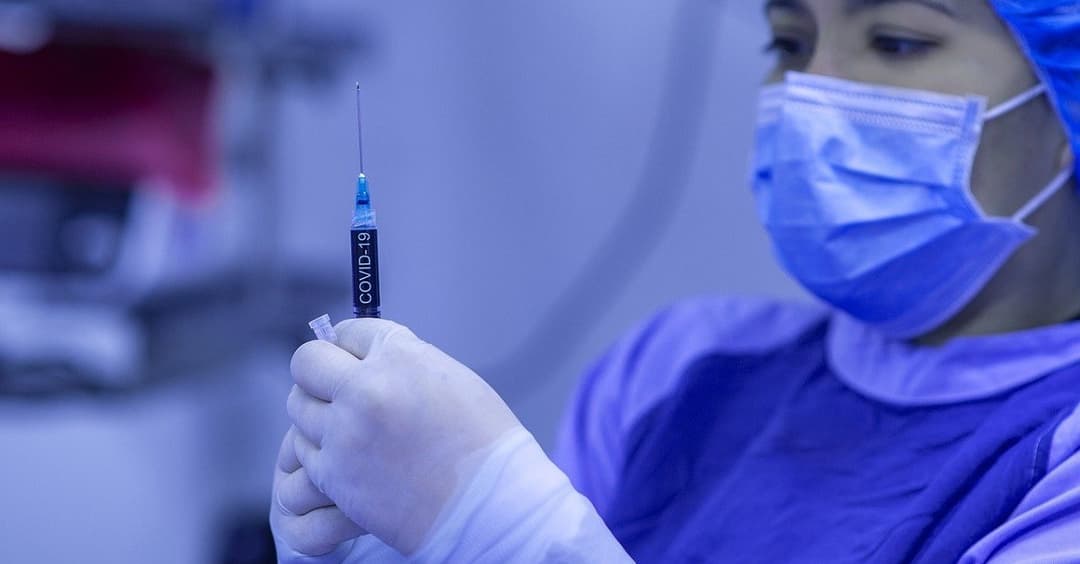 SPD-Politiker hält Impfung für „Pflicht eines jeden Erwachsenen“