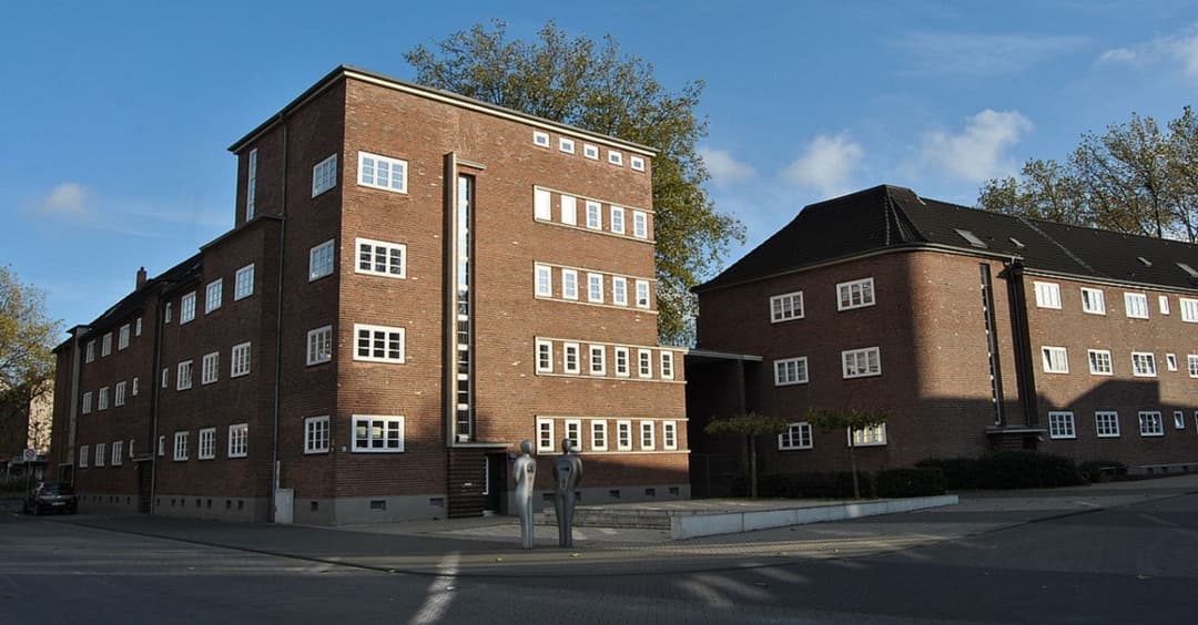 Wegen Corona: Mit dem Lautsprecherwagen durch Problemviertel