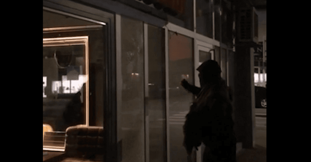 RECHERCHE ÖSTERREICH: Linker Anschlag auf Moschee