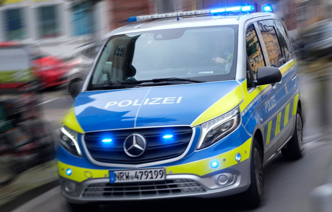 Siegen: Frau greift Fahrgäste in Linienbus an – Drei lebensgefährlich verletzt