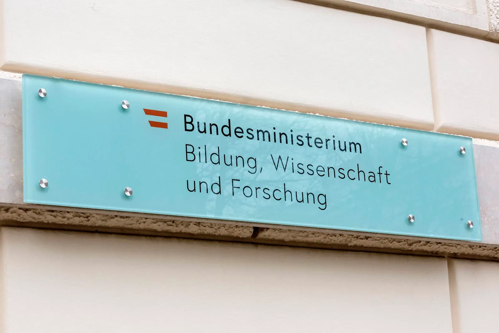 Geheimnisvolle Kooperationen des OeAD: Fördergelder für radikale Aktivitäten?