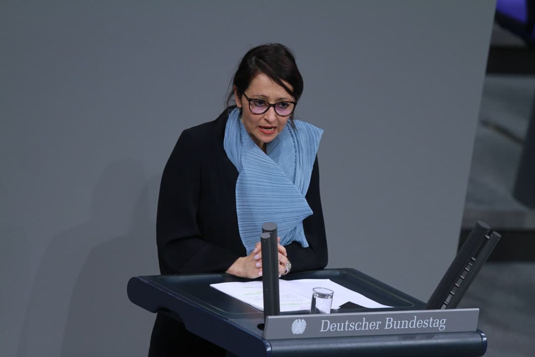 Berliner Justizsenatorin will mehr Befugnisse für virtuelle VS-Agenten