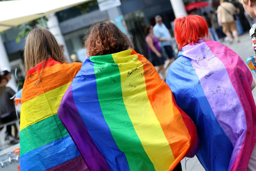 MV: Kritik am Umgang mit Hormontherapie bei Kindern