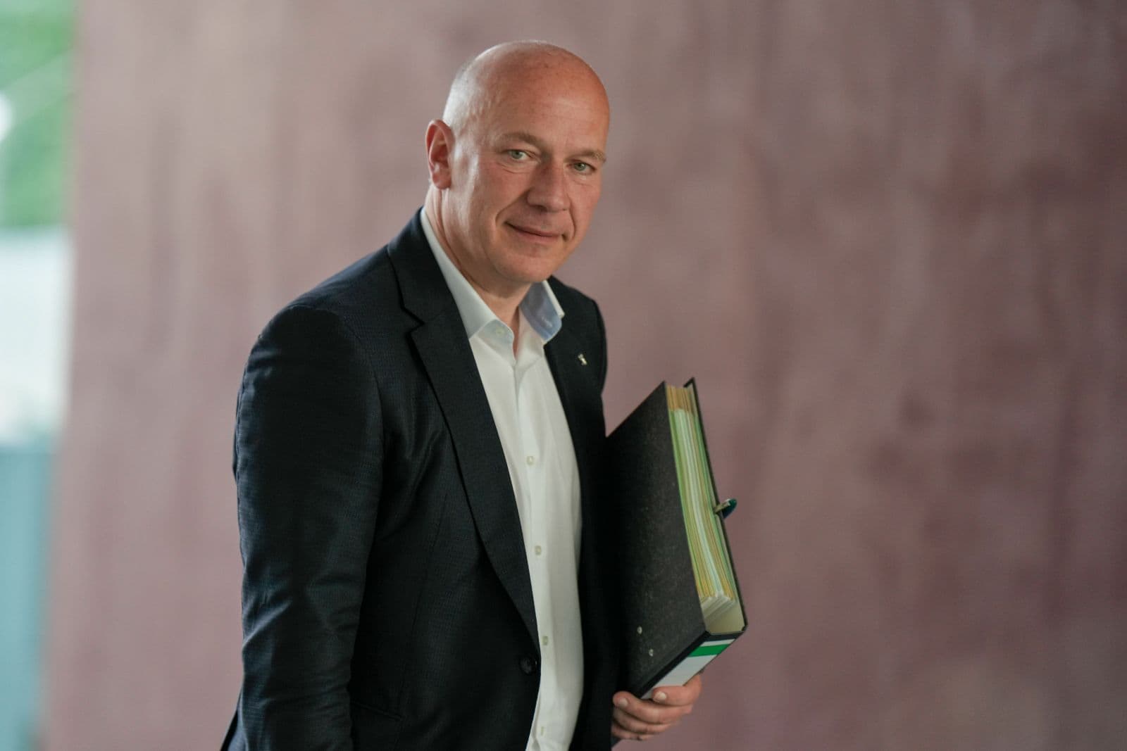 Asylcontainer statt Wohnungen: Berliner Senat kippt Plan