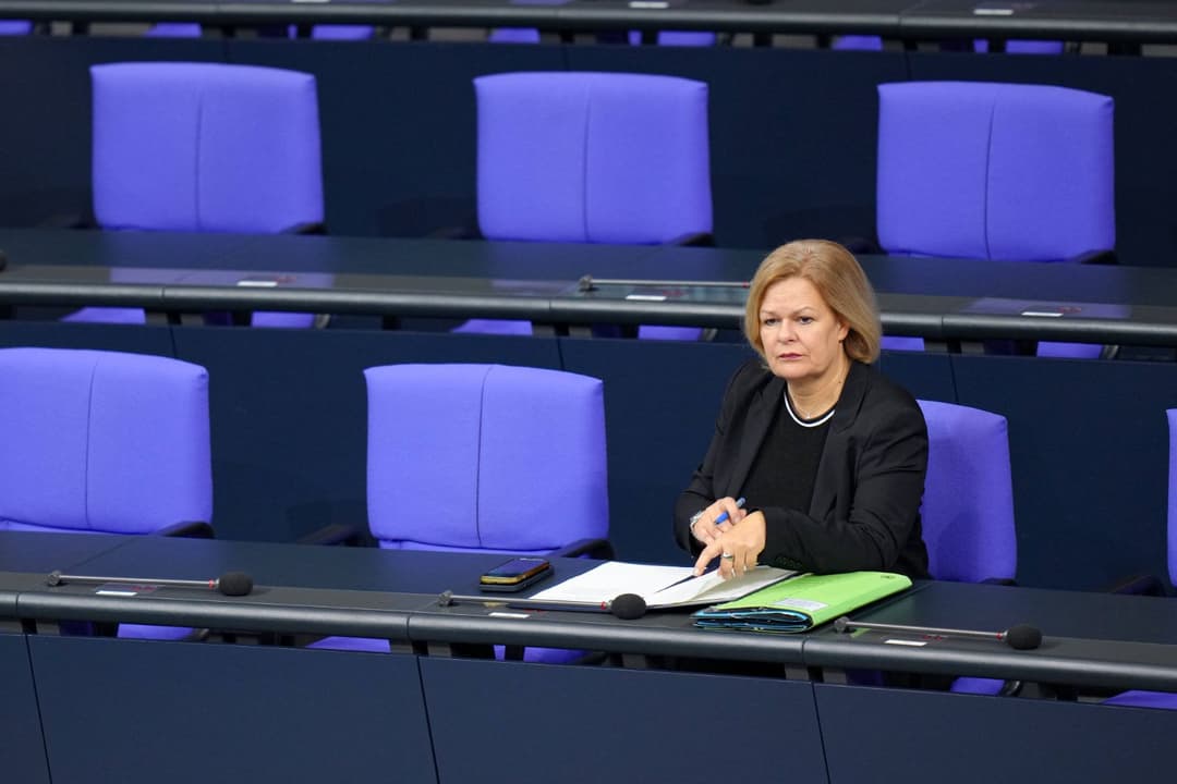 Gesinnungsjustiz und Majestätsbeleidigung: Presse- und Meinungsfreiheit unter Feuer