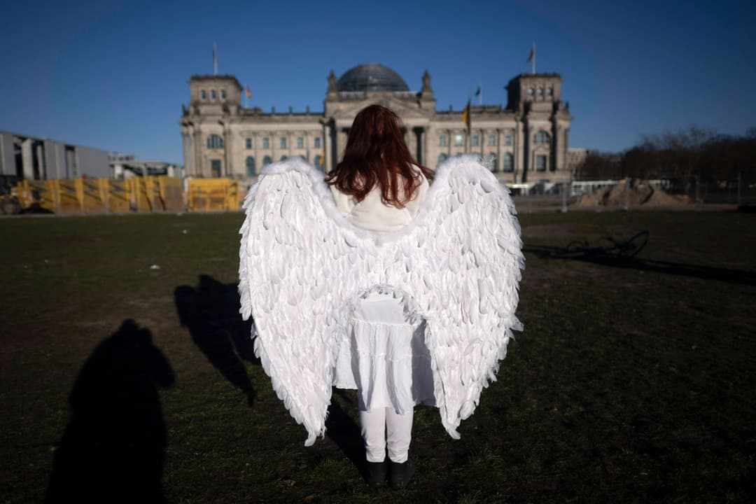 Abrüstung und Neutralität als Friedenspolitik: Plädoyer für eine starke Friedensbewegung