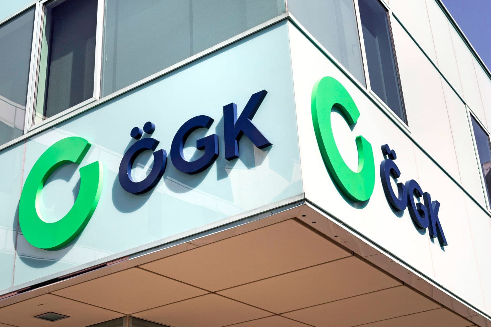 Verwaltungskosten explodieren: ÖGK vor dem Kollaps