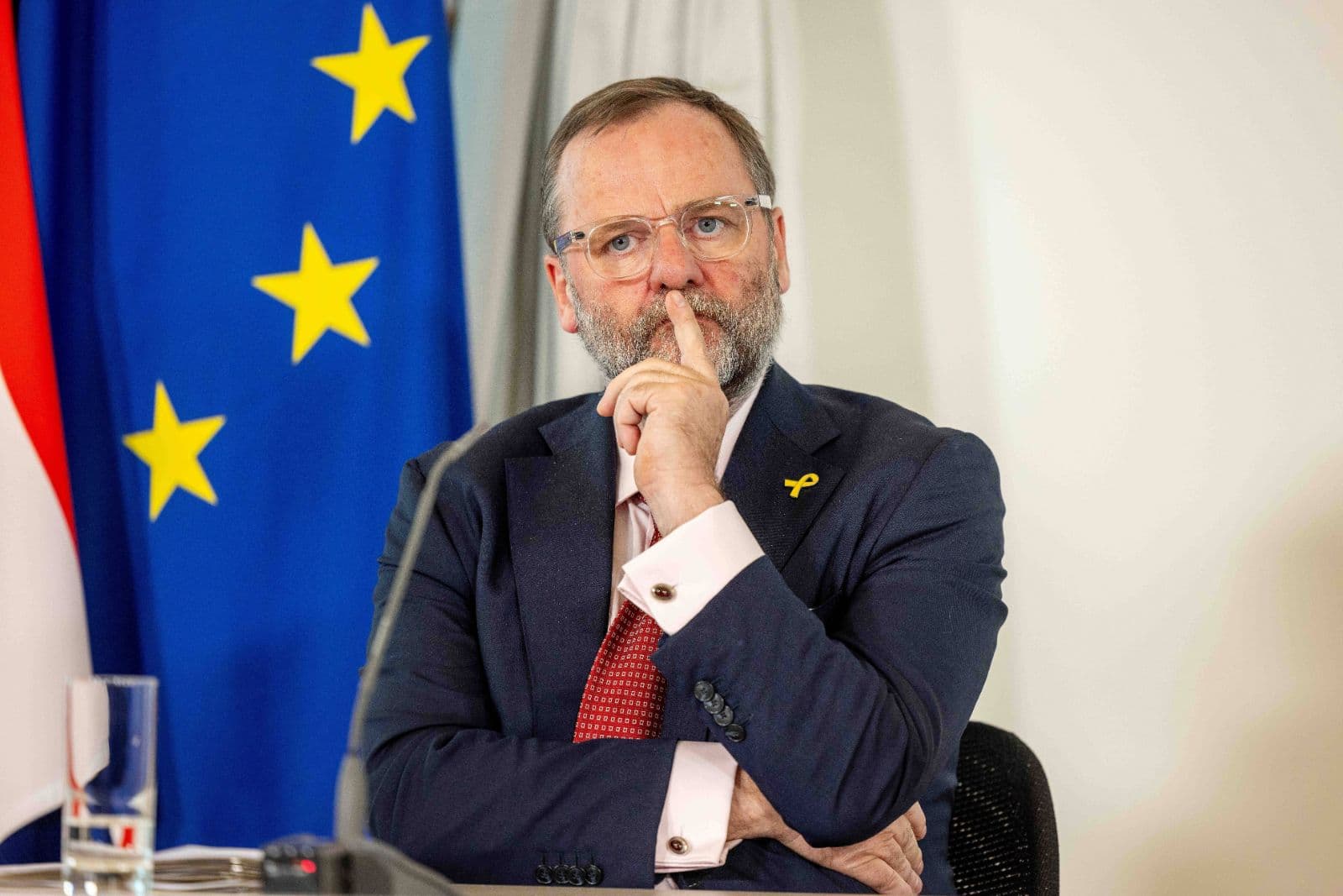 NEOS gönnen sich Millionenbüro mitten im Sparkurs