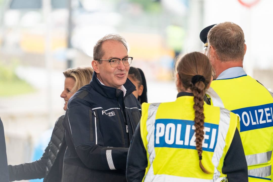 Zurückweisungen, Asylanträge: Dobrindts Politik zeigt bisher kaum Wirkung
