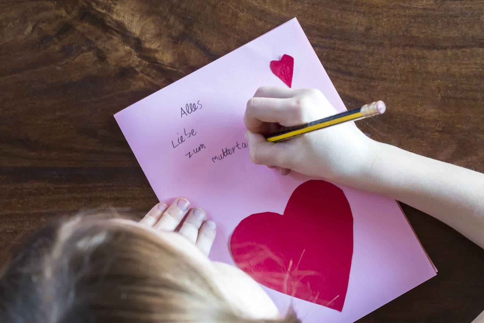 Niederösterreich: Aufregung wegen Bastelverbot zu Muttertag im Kindergarten