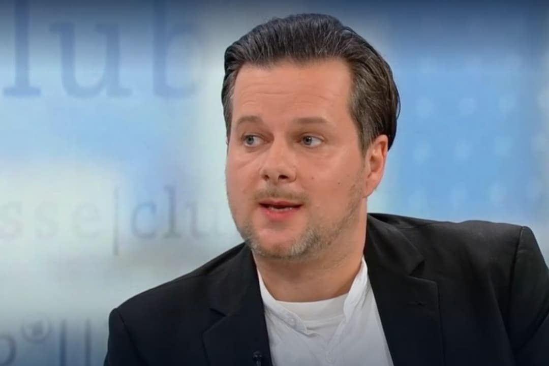 „Straßen-SA“ für AfD? Journalist Christian Fuchs sorgt für Eklat