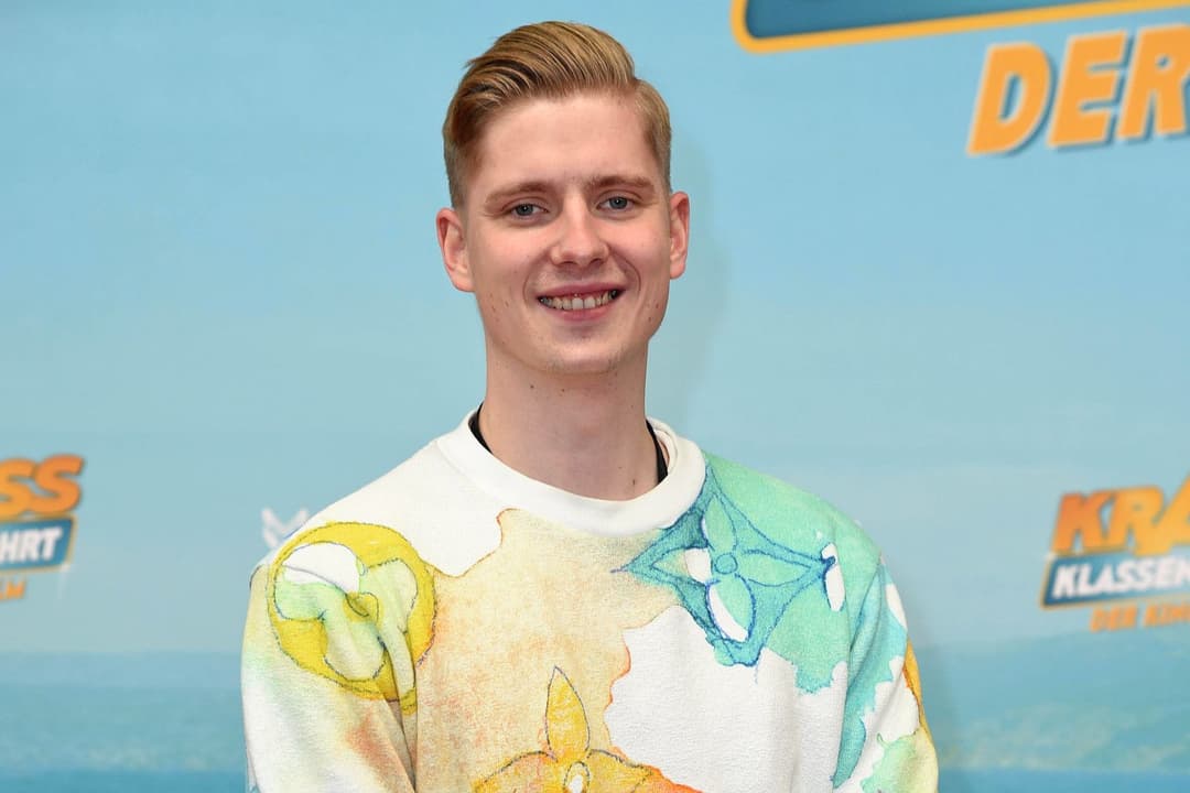 16.000 Euro wegen Versprecher? Strafbefehl gegen Streamer „KuchenTV“ sorgt für Wirbel