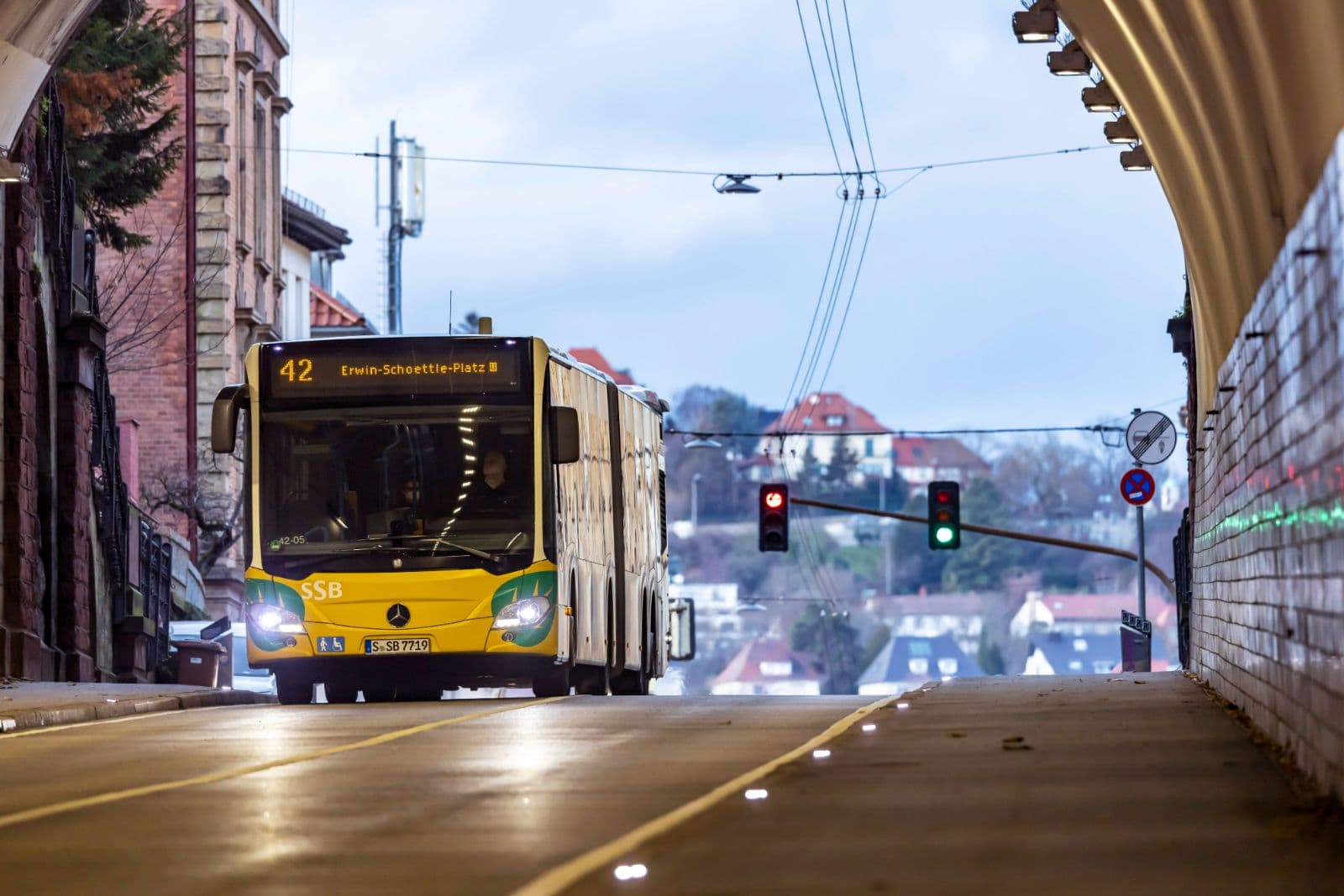 Baden-Württemberg: Zwei Drittel der Verdächtigen bei Straftaten im ÖPNV sind Ausländer