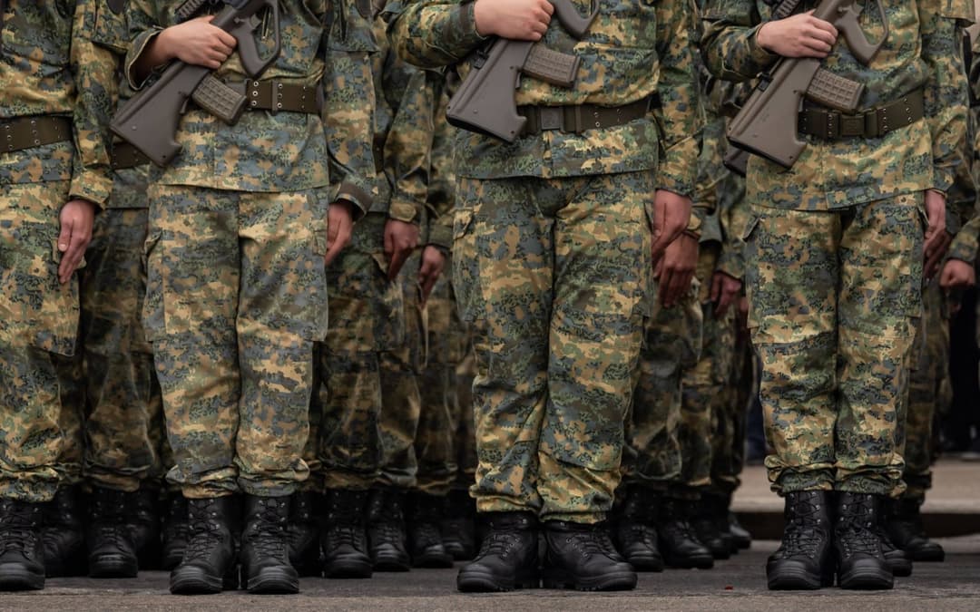 Österreich: Offizier wegen zu langer Haare verurteilt