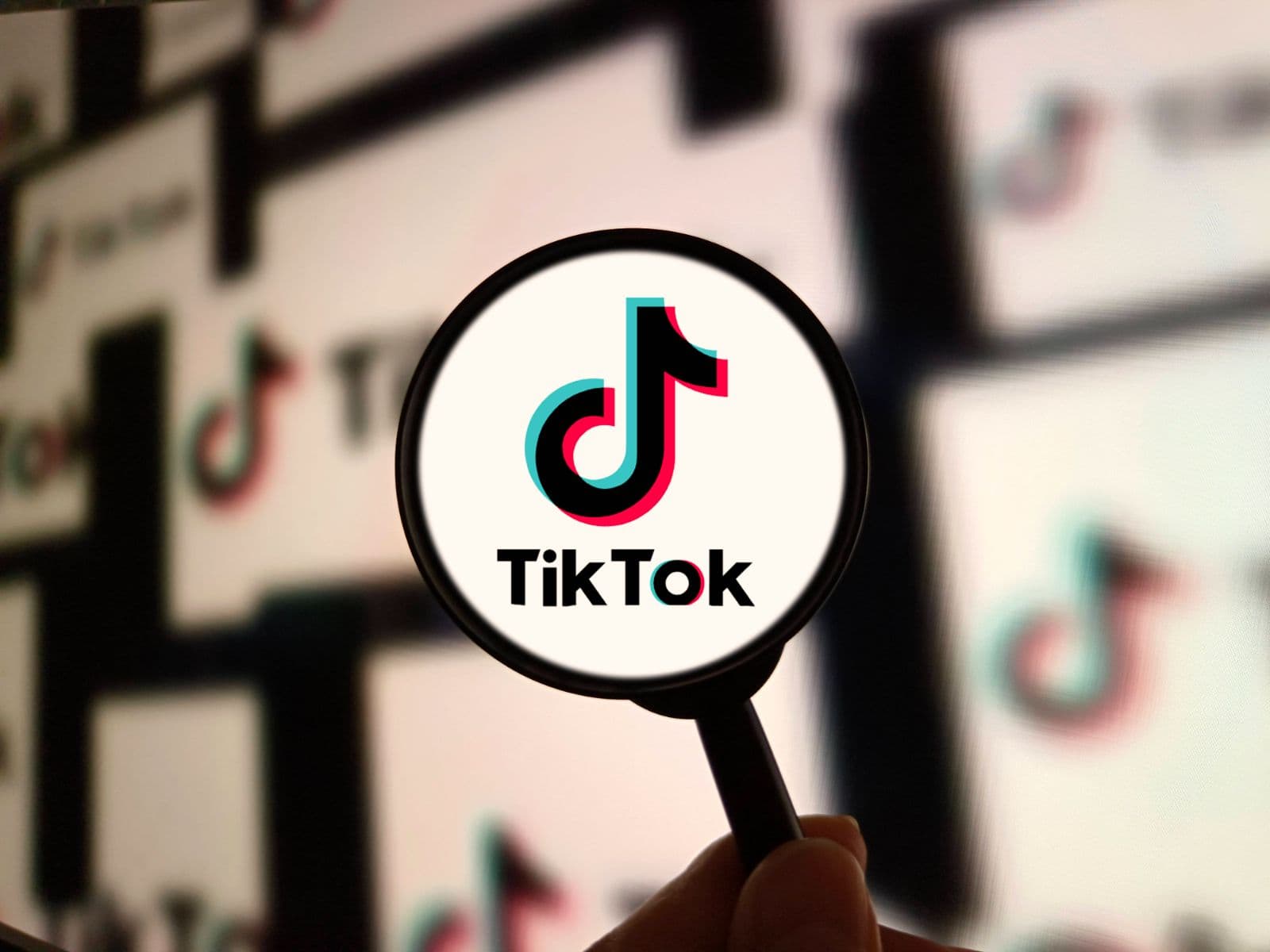NRW: TikTok-Salafist soll rund halbe Mio. Euro an Spenden veruntreut haben