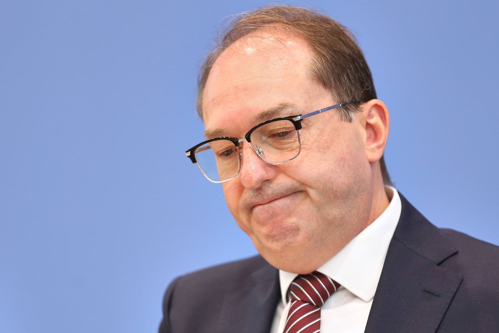 „Turbo-Einbürgerung“: Dobrindt-Reform hätte weniger als 700 Fälle verhindert