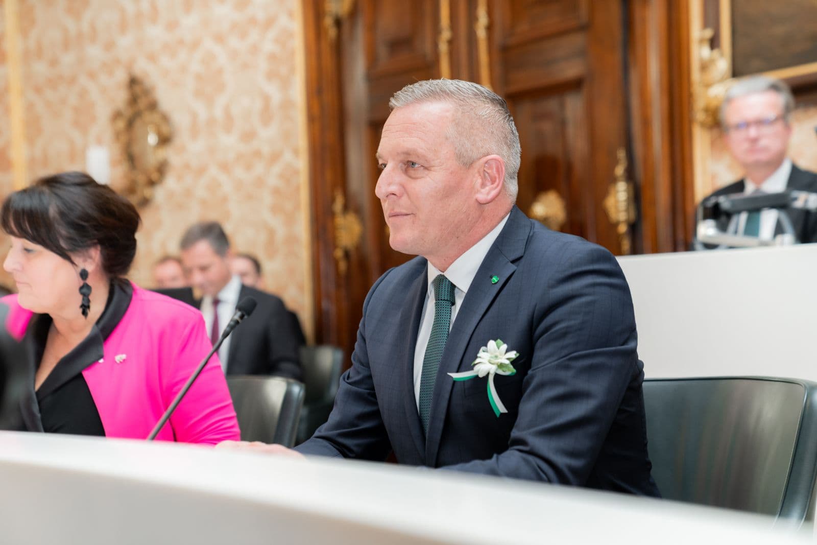 Steiermark: Erste Effekte durch blau-schwarzen Sparkurs gegen linke NGOs