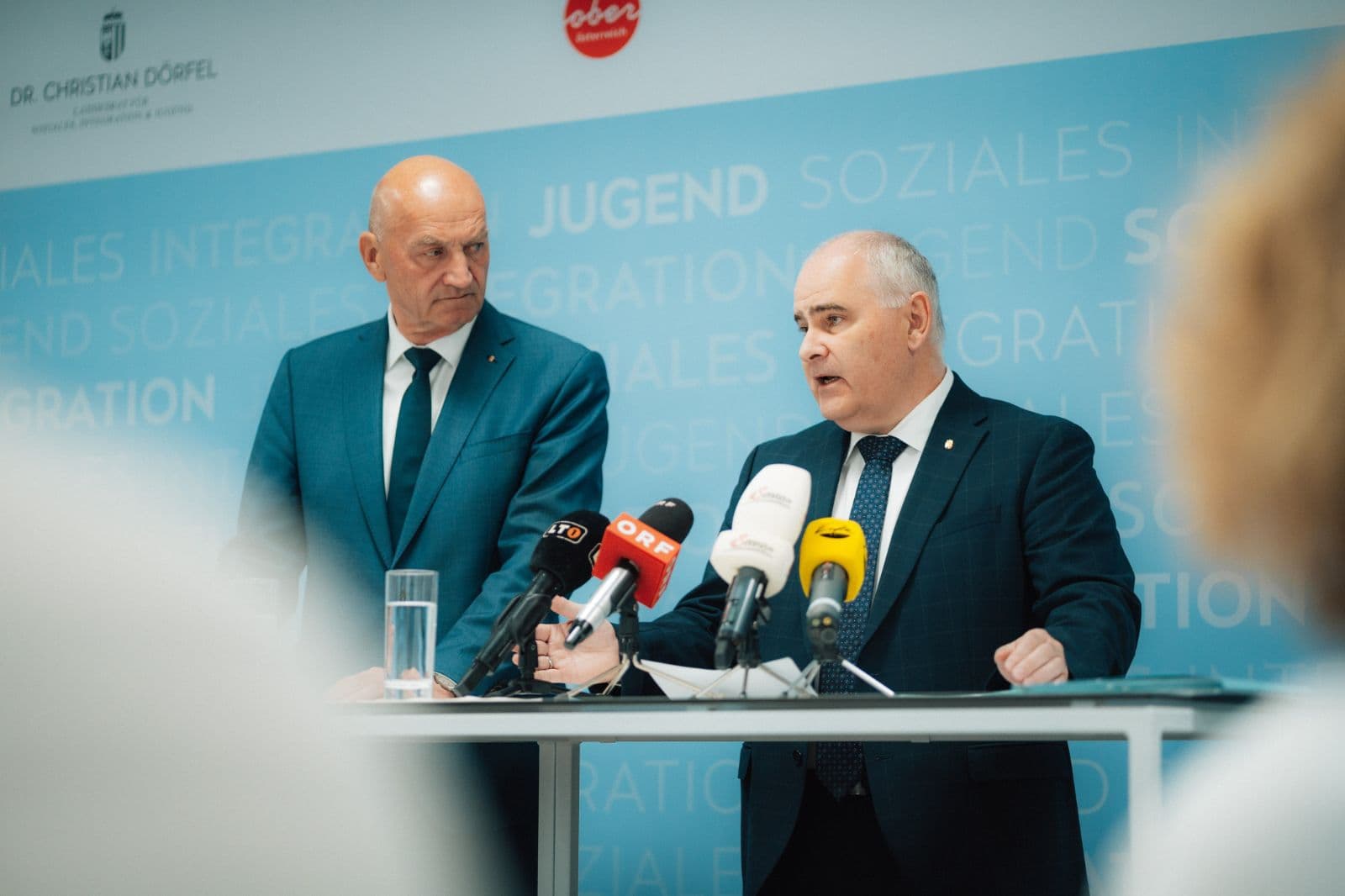 Kürzungen bis Leistungsstopp: OÖ fixiert bundesweit strengstes Sozialhilfegesetz