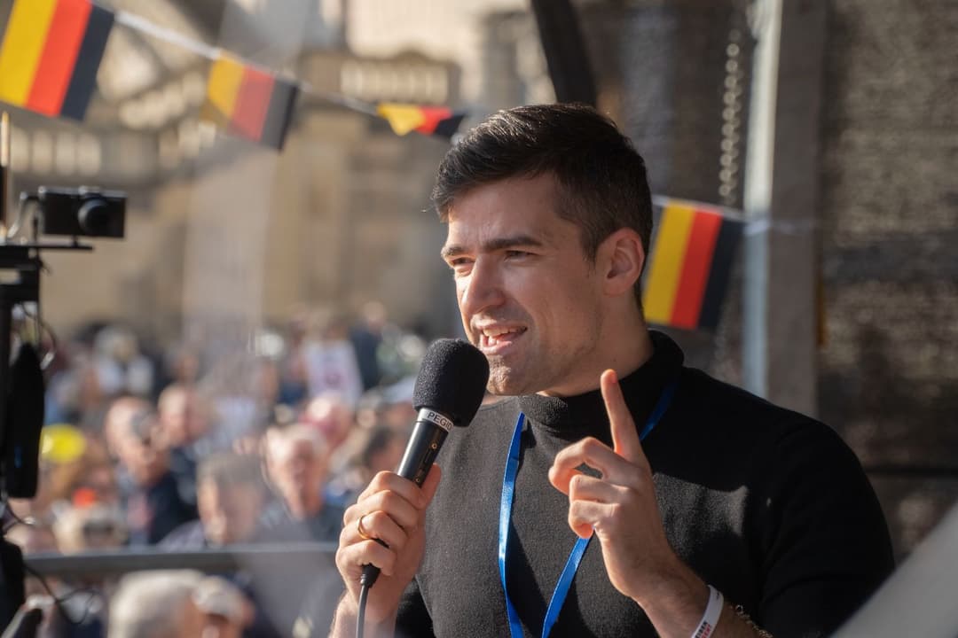 Sellner und Remigration als Zündstoff: AfD streitet über Nähe zum Vorfeld