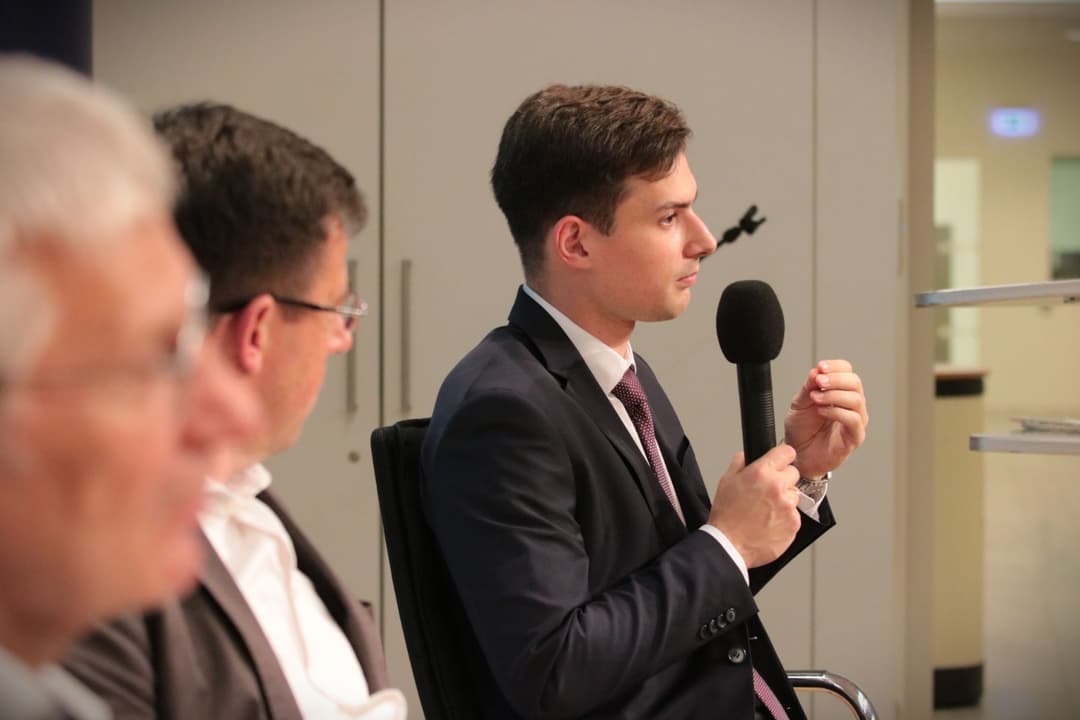 „Wie weiter mit Russland?” –  Die Brandenburger AfD-Fraktion diskutiert über Russland