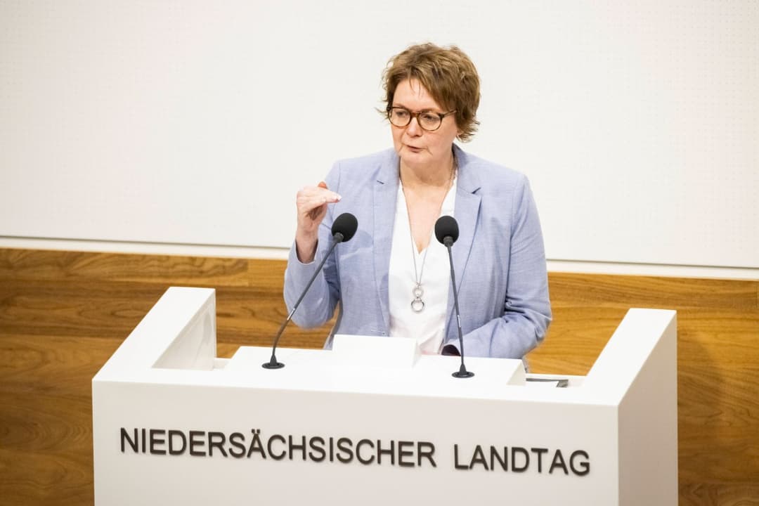 SPD-Innenministerin: Herkunft von Kriminellen für Strafverfolgung irrelevant