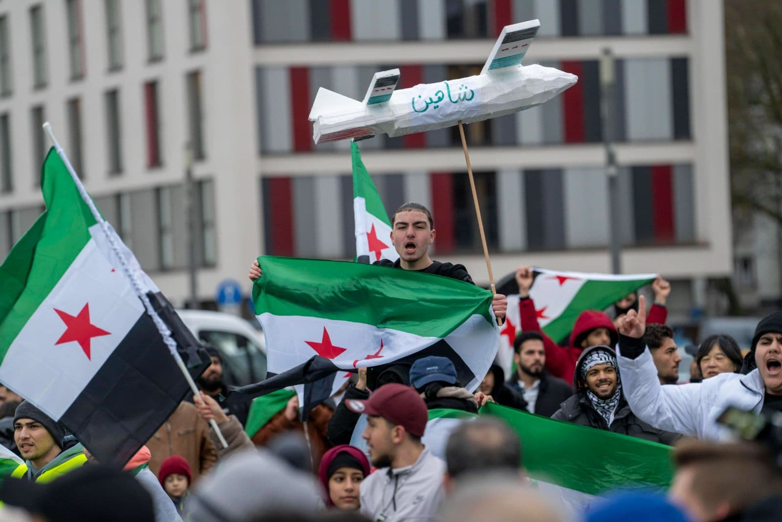 Neue Zahlen zeigen: Kaum freiwillige Rückkehrer nach Syrien