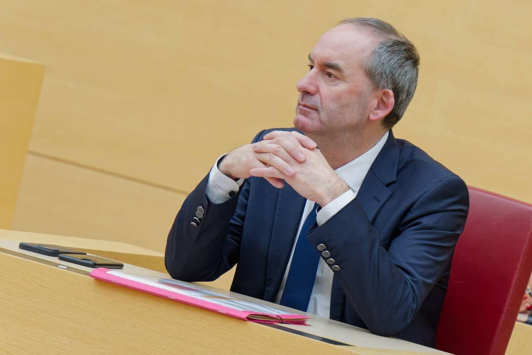 AfD zwingt Staatsregierung zur Klarstellung: Keine Verschiebung der Klimaziele in Bayern