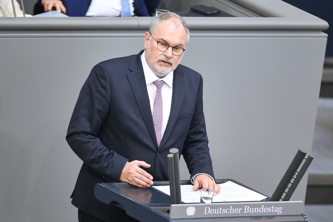 Diätenerhöhung im Bundestag: AfD-Abgeordneter Grimm will das Plus spenden
