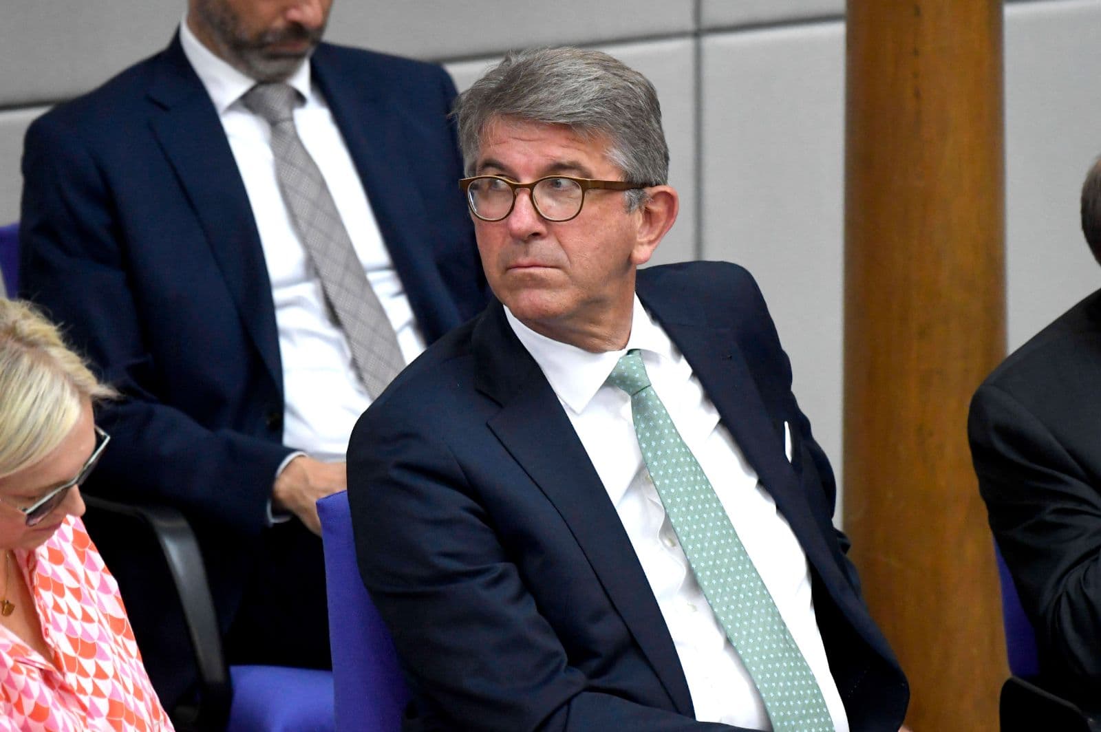 Weimer mauert: Lässt die Bundesregierung Correctiv weiter Steuergeld kassieren?