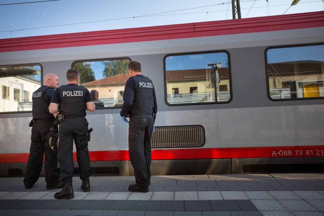 „Italien gefällt mir nicht“ – Polizei stoppt Migrantengruppe an Grenze