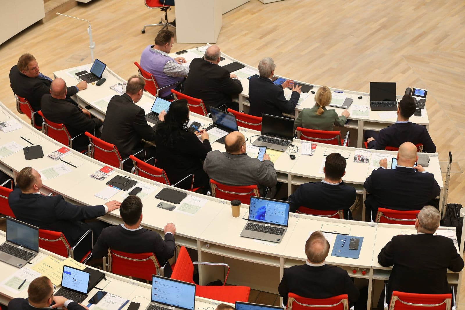 Brandenburg: Fünf AfD-Abgeordnete weiter unter VS-Beobachtung