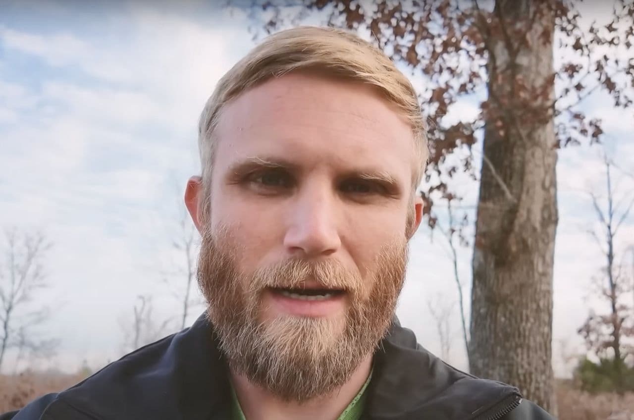 „Return to the Land“-Gründer Eric Orwoll: „Weiße haben auch ein Recht auf Selbstbestimmung“