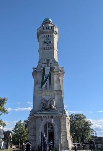 Der Gedenkturm wurde anlässlich des 100. Jubiläums im Jahre 1913 errichtet. © Jörg Bobsin
