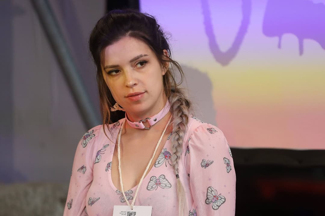 Grazer Influencerin Shurjoka diffamiert toten Kirk als „Nazi“