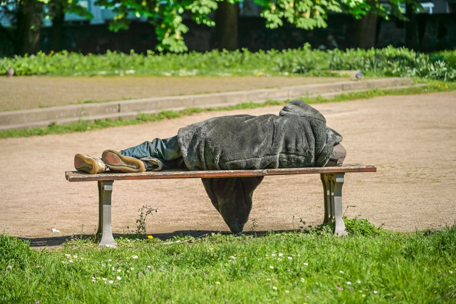 Gewalt gegen Obdachlose in Hessen: Jeder dritte Tatverdächtige ist Ausländer