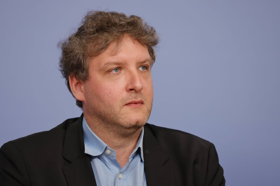 Ideologische Willkür: Grüner Staatssekretär verhindert Abschiebung zweier Iraker