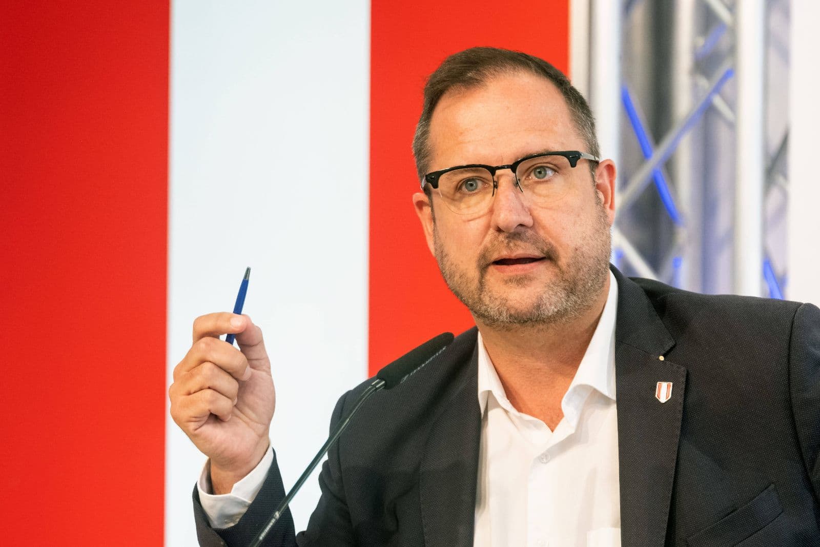 Nach Mord an christlichem Islamkritiker in Lyon: Kritik am Schweigen des Mainstreams 