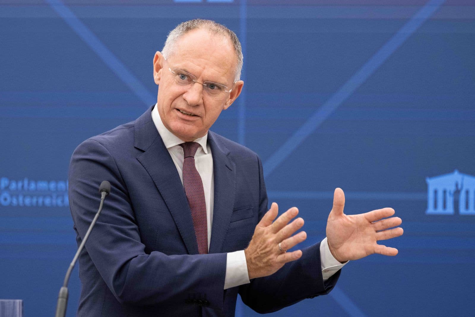 ÖVP jubelt über bislang zwei Abschiebungen nach Syrien und feiert das als Erfolg