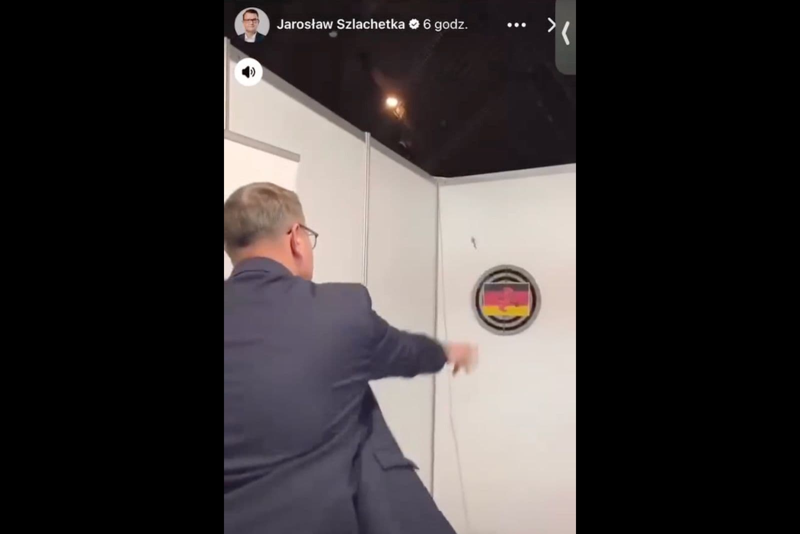 Darts gegen Deutschland: Nächster PiS-Politiker empört mit antideutscher Aktion