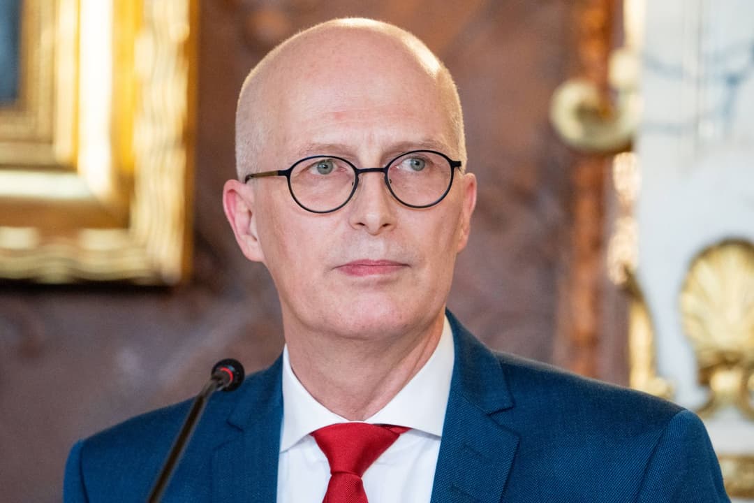 Rot-Grün unter Druck: Verschweigt Hamburgs Senat über 3.400 illegale Ausländer?