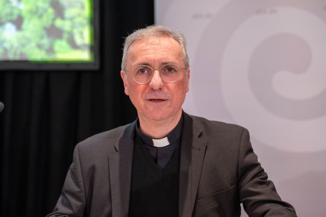 Kirche als Migrationsmotor: Erzbischof Heße sieht Flüchtlingshilfe als Fundament