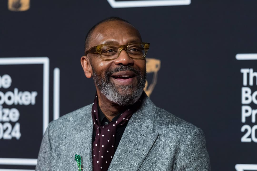 Schwarzer britischer Komiker fordert 19 Billionen Pfund Reparationen wegen Sklaverei