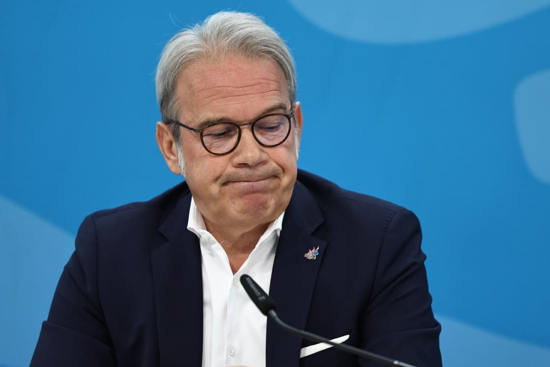 Thüringens SPD-Innenminister Maier entlarvt: Gericht zerlegt Spionagevorwürfe gegen die AfD